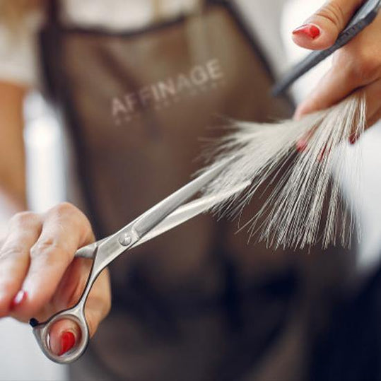HOW TO GAIN & RETAIN CUSTOMERS